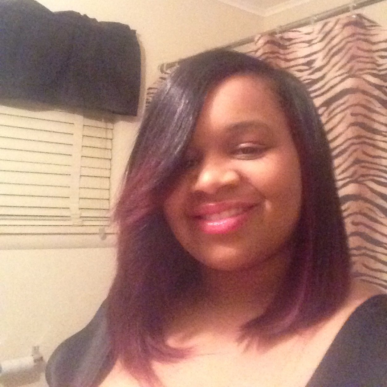 Im simply me, Van!!! Loving mother of two beautiful kids that I cherish with all my heart and their father, who is my rock... I LOVE MY FAMILY & FRIENDS