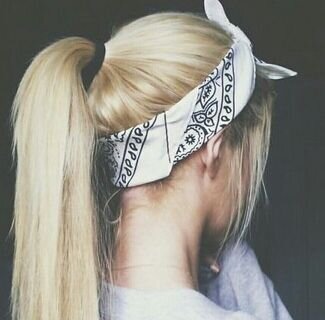 【A fairy who keeps her skateboarding, wishes, and dreams a secret. But how long can she hold back the truth?】《Rp|OC》