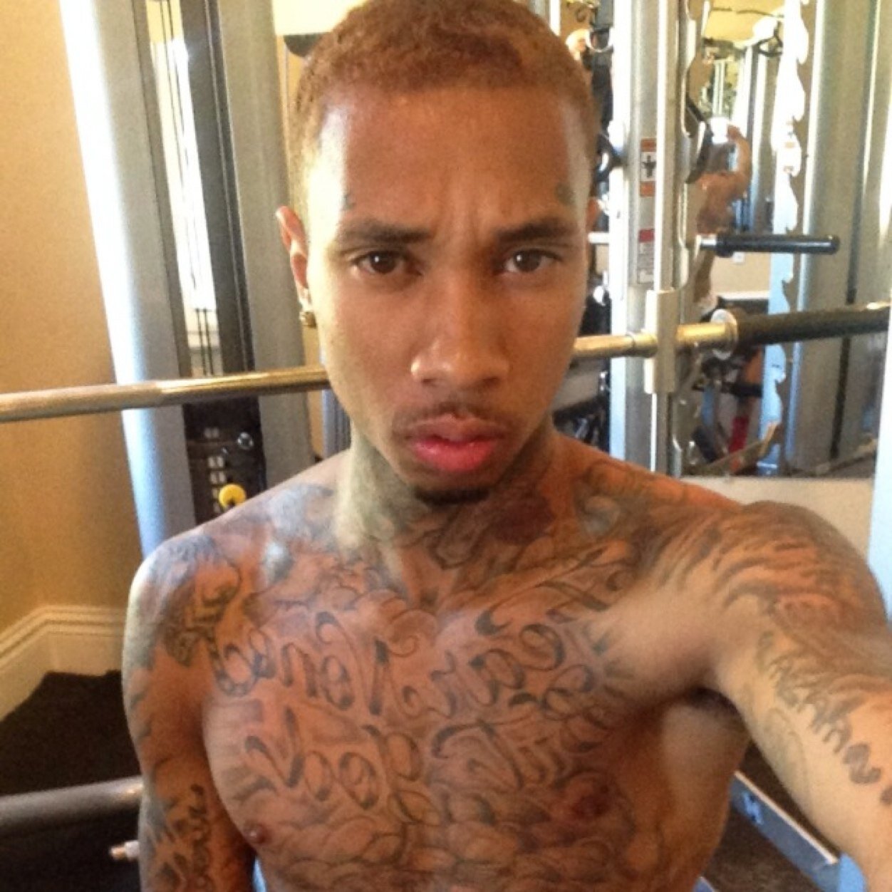 Follow back @tyga