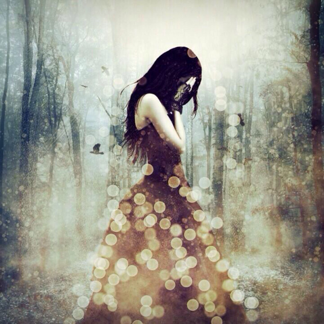 Twitter account for Fallen Series (by Lauren Kate).News and photos for the Fallen books and films. Fallen movie out in 2016. We talk english and greek.