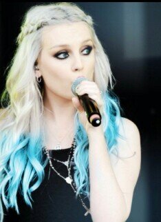 If Little Mix was a subject at school my parents would be so proud of me.