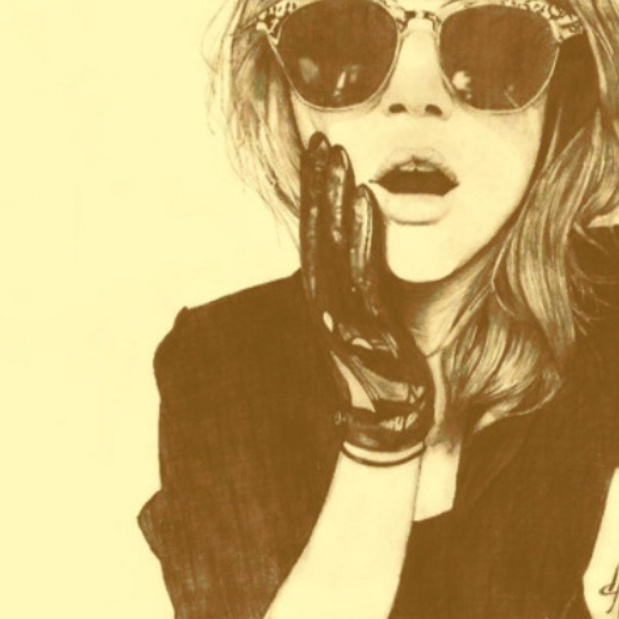 CrumbleOreos's profile picture. Just another one of those bitchy twitter accounts.