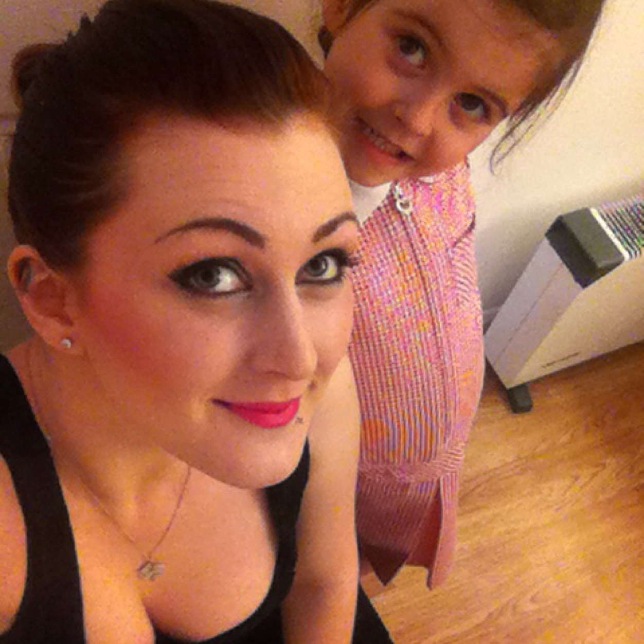 #bblogger, jelly bean taster and reviewer of all things :) tiffanycallan@gmail.com x