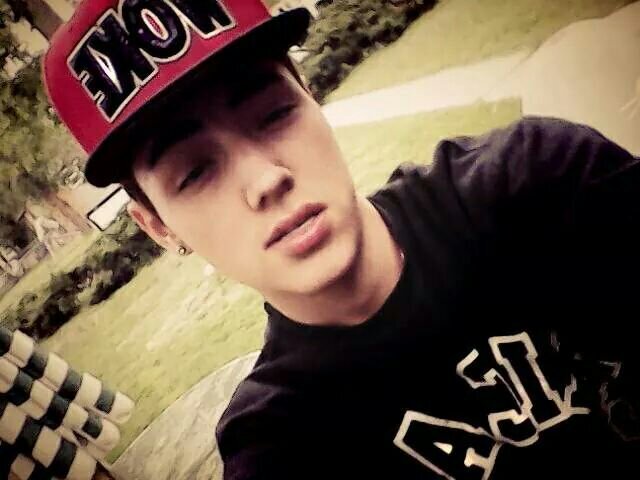 Justinsilva16's profile picture. taken by the best Queen Love Her kik me ashleyxdavidx3
