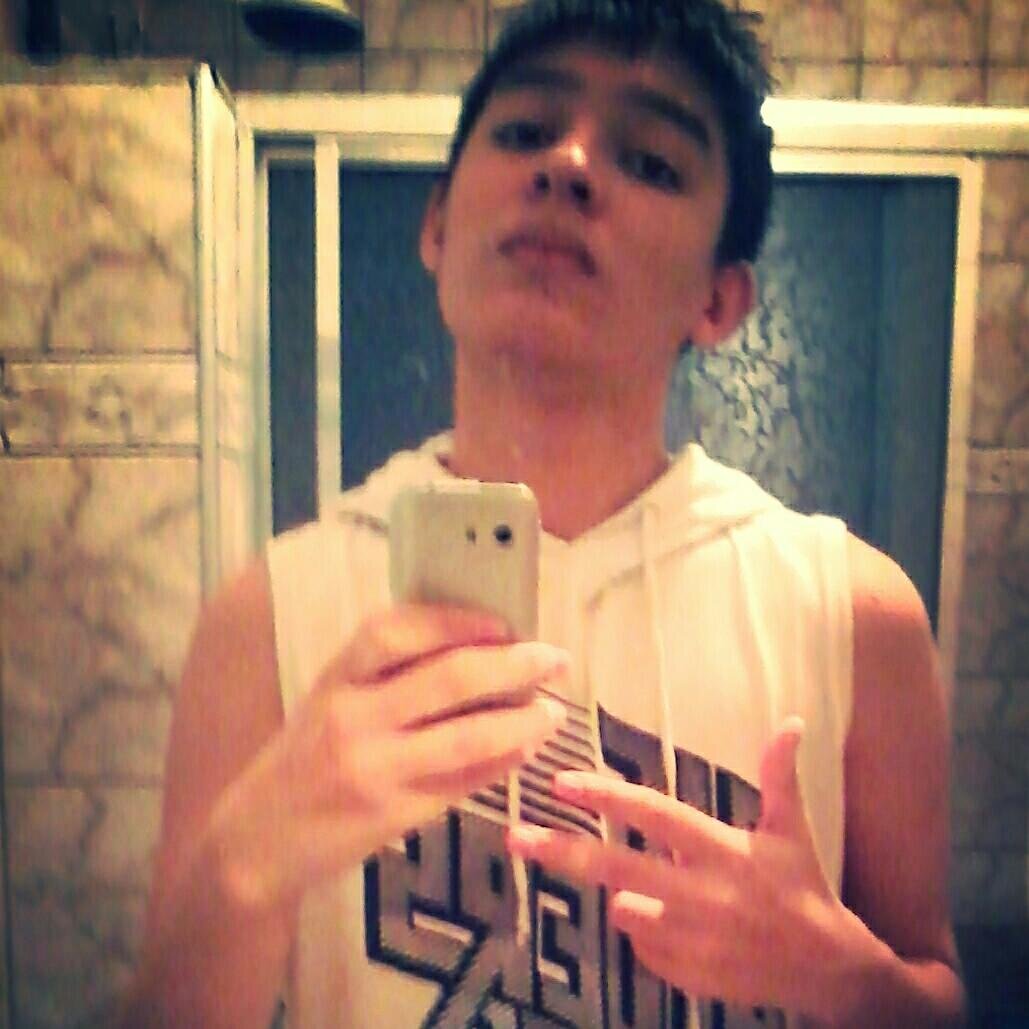 KABULOSOLIVE's profile picture. https://t.co/bzq3RzxdQk