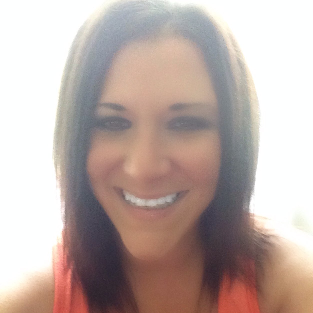 AmyLynnBrown2's profile picture. I desire the things which will destroy me in the end.