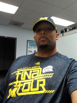 tnacious33's profile picture. 