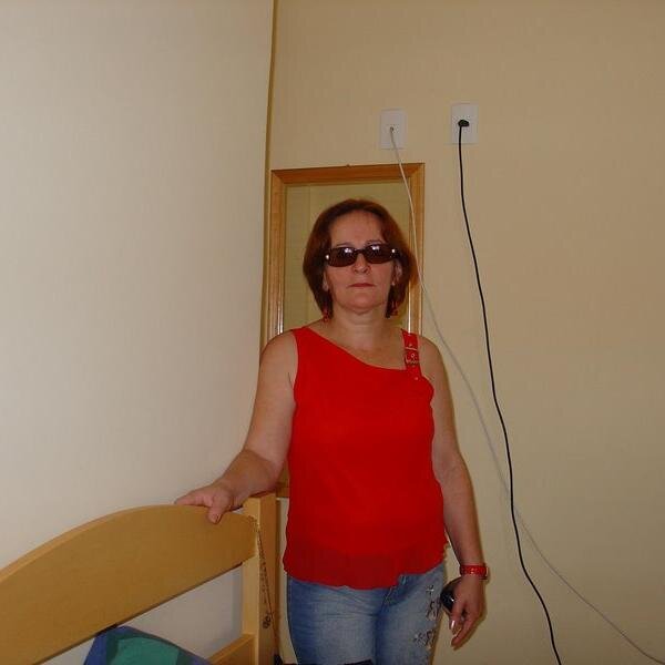 NilzaBrito1's profile picture. A vida é bela,para perder tempo com quem nada acrescenta,amo muito quem me ama,e quem não me ama fica na fila.Viva minha vida!!!!! uauuu nasci livre,não tenho a