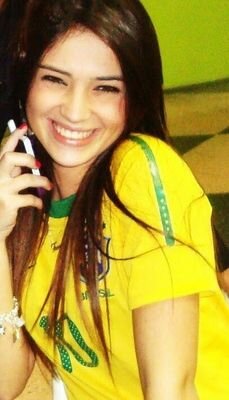 Viver e não ter vergonha de ser feliz