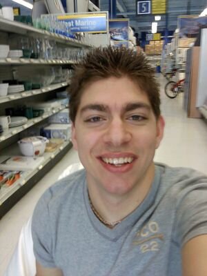 Buzz0787's profile picture. 