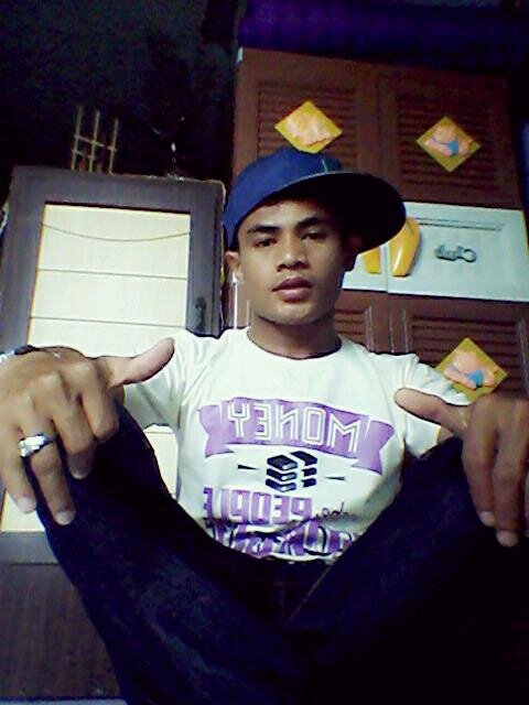 zainalsangadji's profile picture. Hidup itu adil,ada senang ada sedih,ada memberi ada menerima sebab hidup itu terus berputar