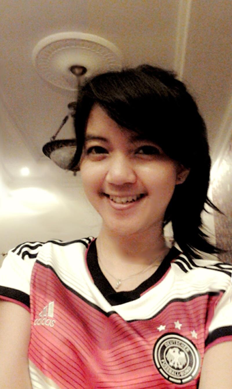 airlangga university | jazz & accoustic | instagram : ikeyulialeo

not everything you read is true ! ;)