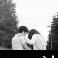 karlalizerhrush's profile picture. 