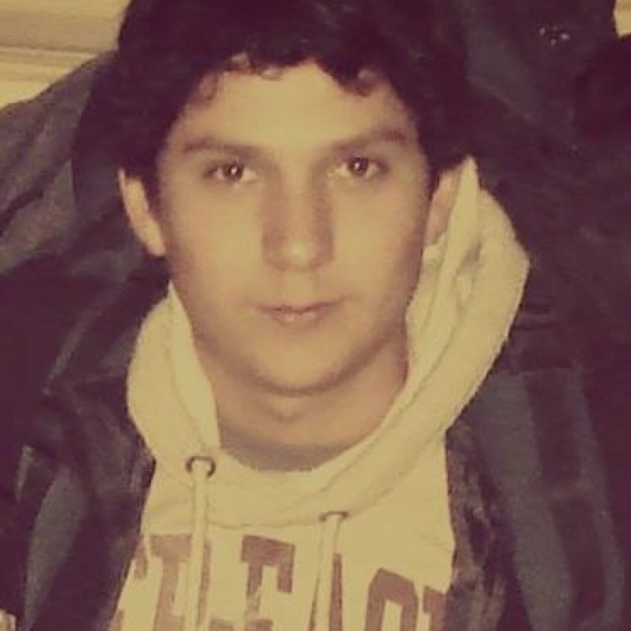 joelcastillo_'s profile picture. Nací.