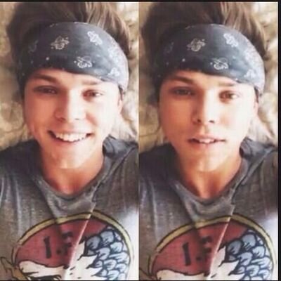 ♥♥ 5SOS ♥♥ •0/4• ♥Ashton Irwin is my life♥