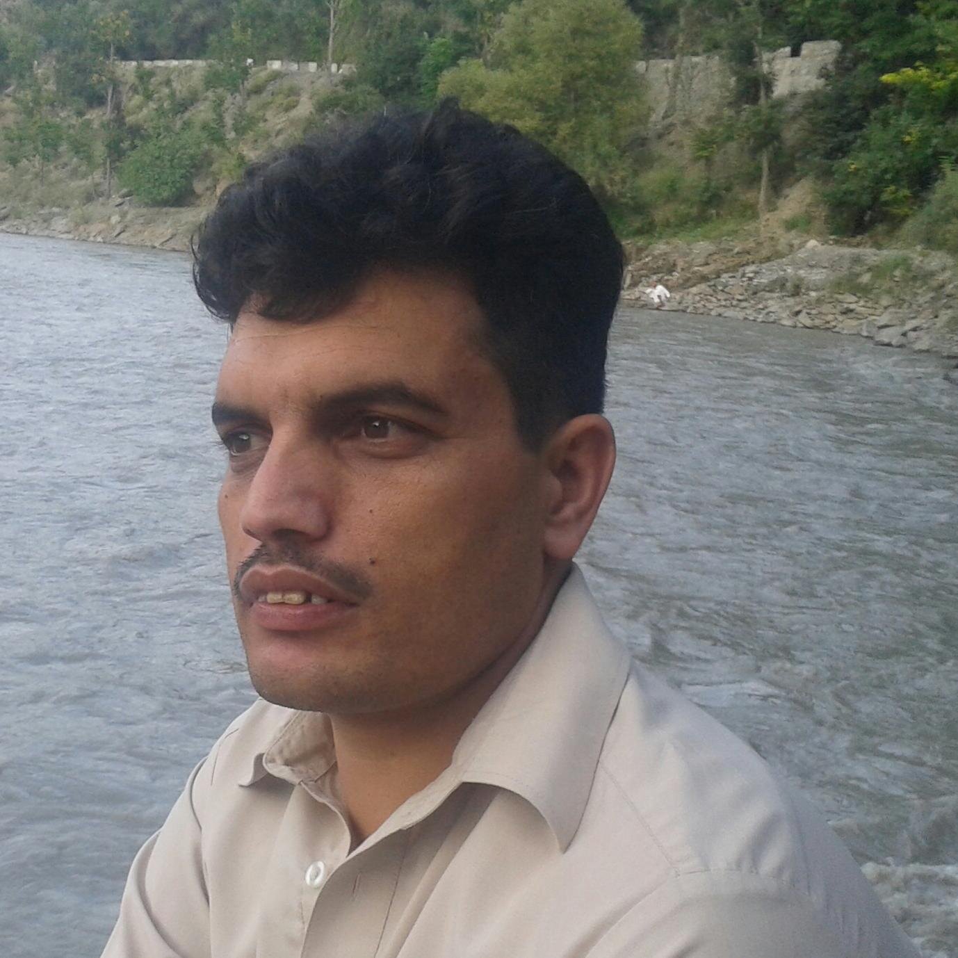Founding ED of ICIA (Ashoka and Acumen Fellow), works to eliminate the system of bonded labor in Pakistan’s cottage industries.