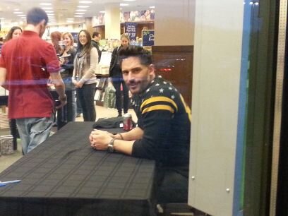 LK0319's profile picture. LOVE Joe Manganiello, Maroon 5, The Walking Dead and Steelers!