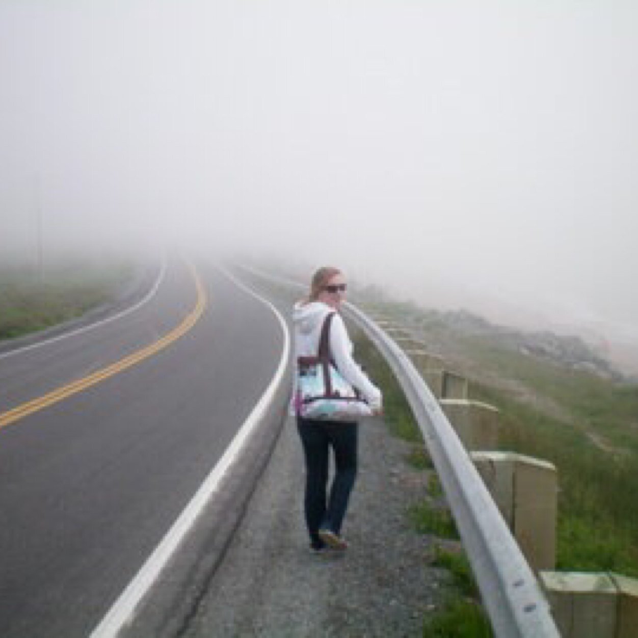 hmich055's profile picture. Litigator, ocean enthusiast, music lover