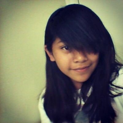 hi my name is camila I love to skateboard and I like  to ride longboards I am a funny girl nice
