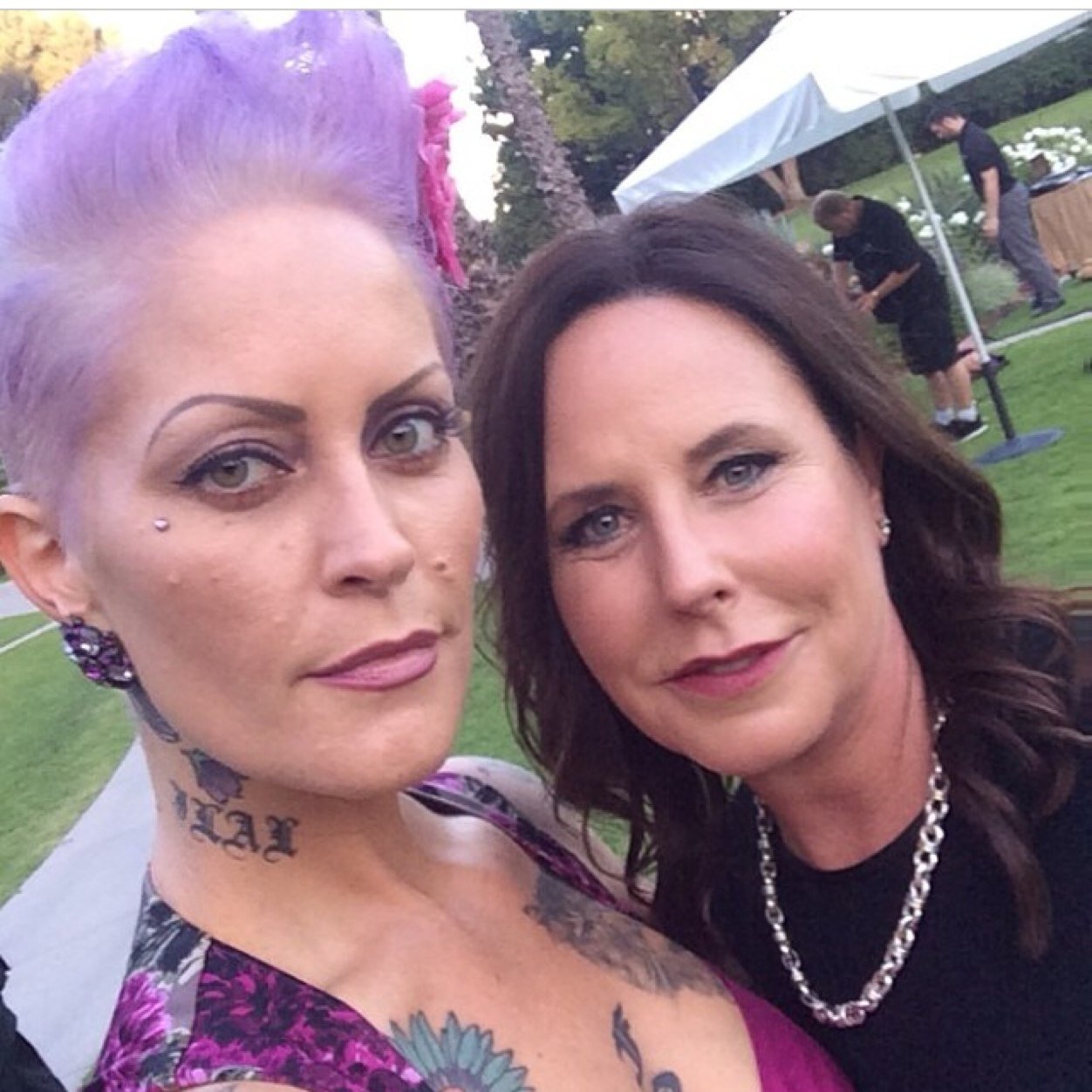 Welcome to Marlene King and Mandiline Crew. Marlene King is a Excutive producer and Mandi Line is a costume Designer from the Hit tv show Pretty Little Liars!
