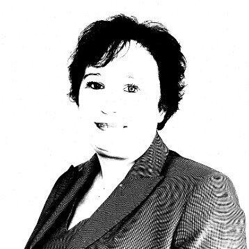 Elena Haidet s'est établie comme une leader dans le domaine de la chimie, de la biochimie et de la pharmacologie,5 prix d’excellence depuis 15 ans.