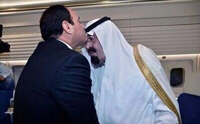 ‏منفرد في عالم التويتر متابع وناقد هوايتي غير محدوه في مجاال معين بل في جميع المجالات بدون استثناء