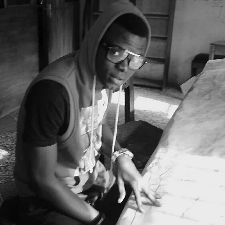 Wonna knw somtin abt me me?? Ask me! D street will only tell u wAt dey heArd, but I can TeLL u Wat I KnW