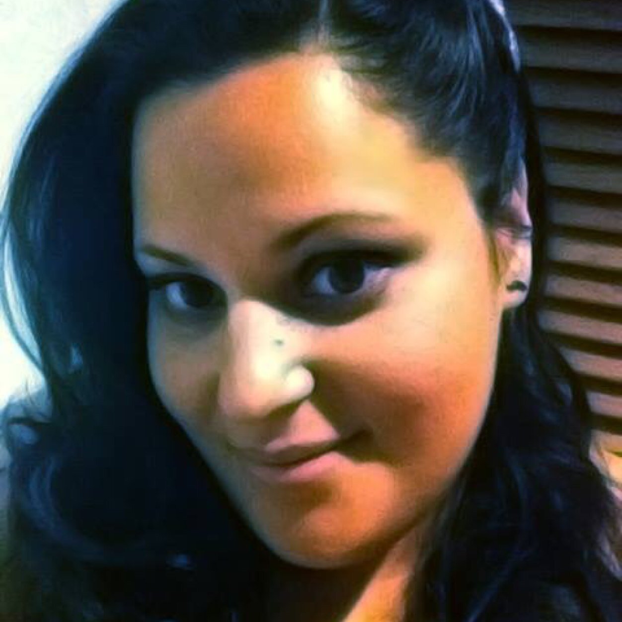 SmarmyWife's profile picture. Person who uses Twitter.