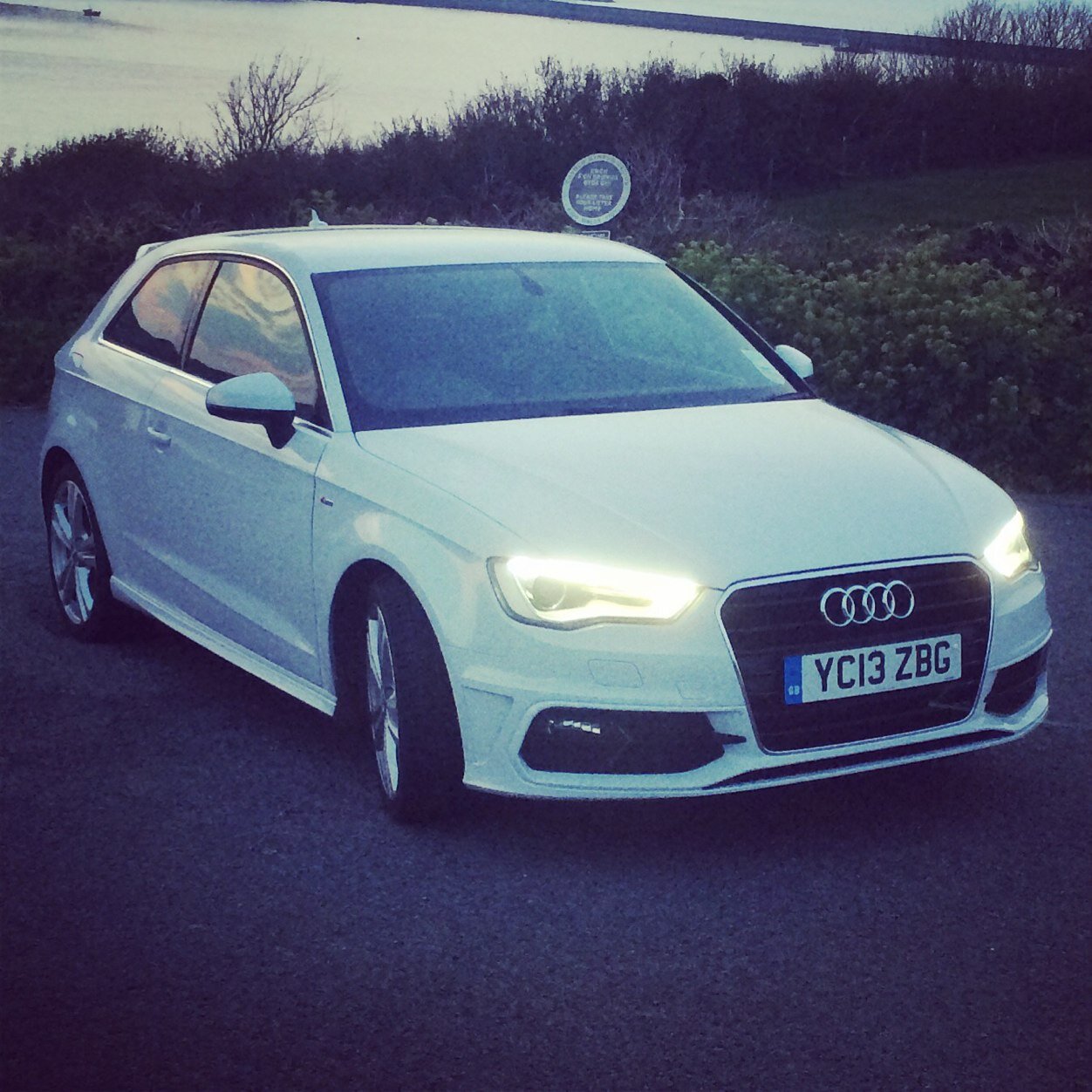 elninoRob82's profile picture. 