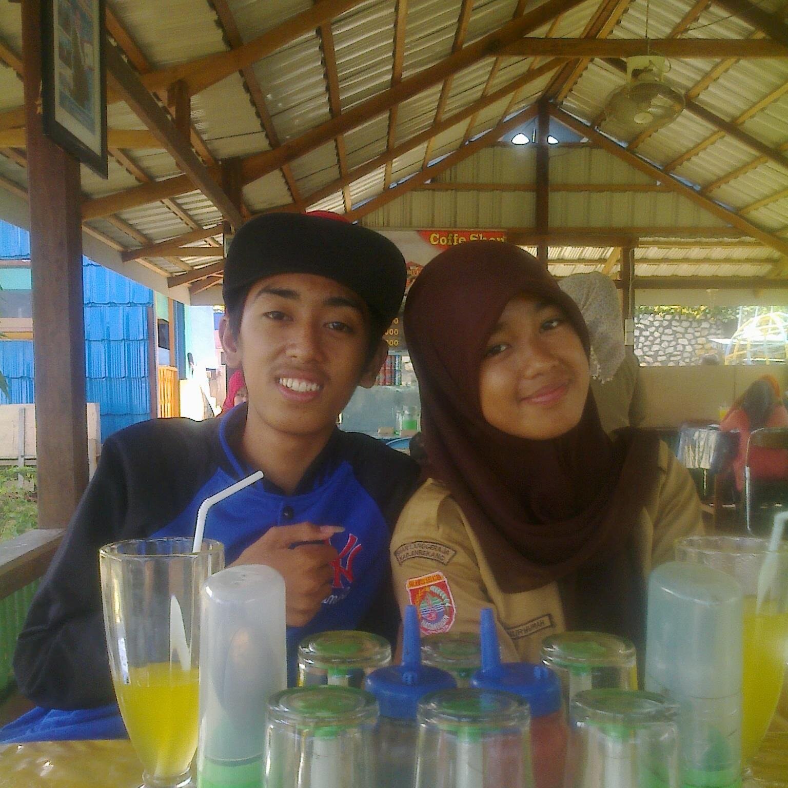 Shiddiq_icjha's profile picture. Aku akan selalu ada ..
 dan semangat menjalan kan semua rintangan yang ada