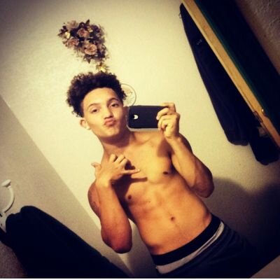 17 years old, young,wild,free and livEd lif ed to thr fullest!!