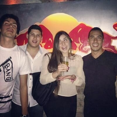 Estudiante de comunicaciones deportista y SBM en Red Bull