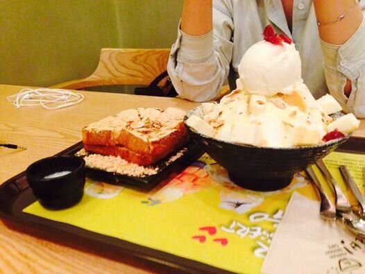 dinishin14's profile picture. 