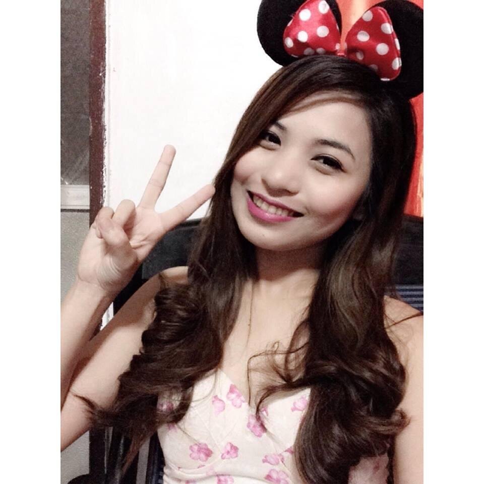 CERTIFIED FAN GIRL. Loves KPOP, KDRAMAS, KFOOD, everything about Korea... Tell me about it.