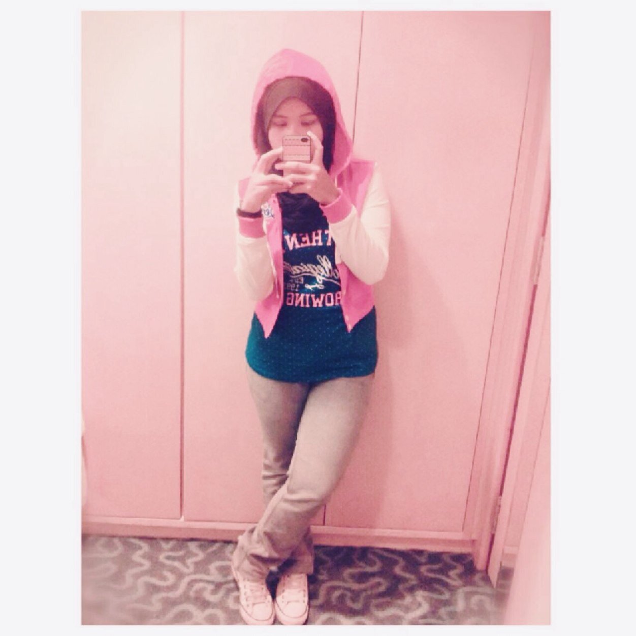 zulfatinnn's profile picture. hola