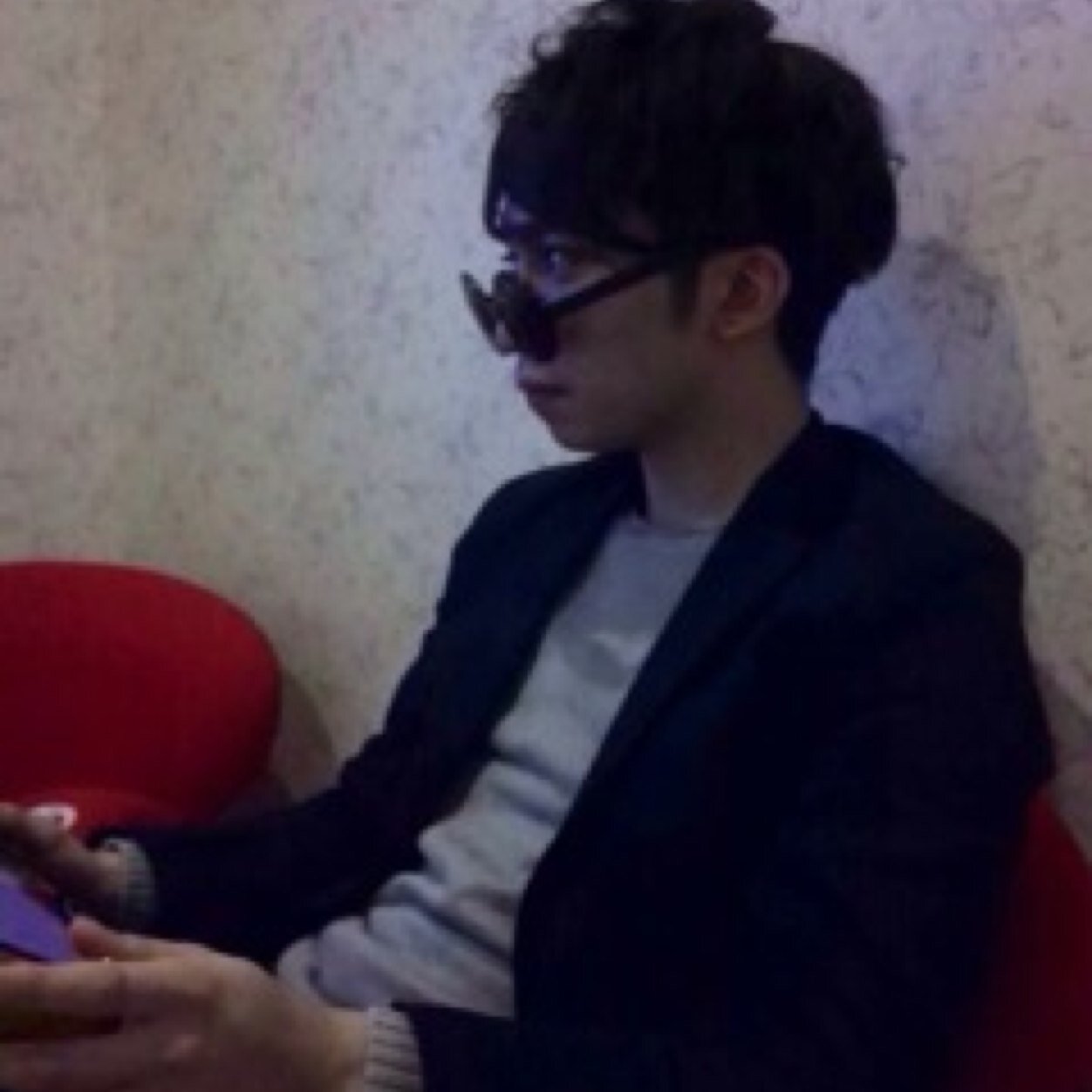 16tontomb's profile picture. 夢:美容師 職業:学生