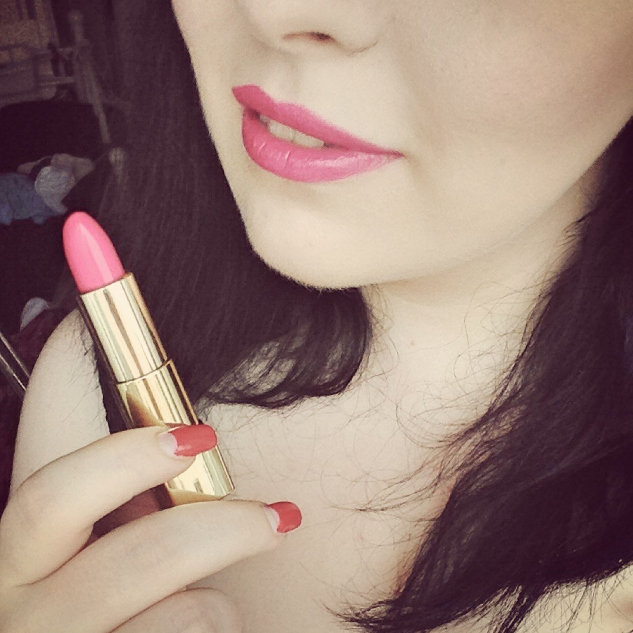 FlauschisBlog's profile picture. 23// Ich blogge seit Dezember 2009 über Makeup, Mode, das Thema abnehmen und vieles mehr aus meinem Leben! Instagram: @frl_flauschig