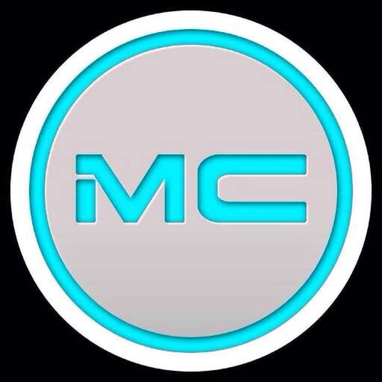 im on my main account @michaelscoins_