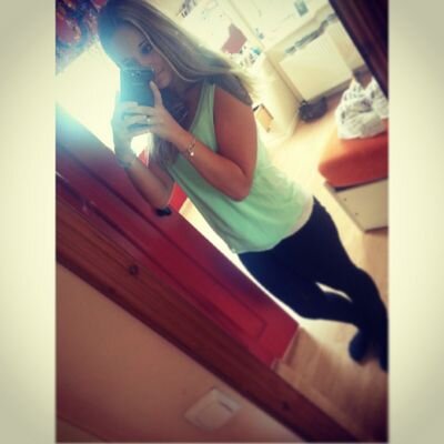 xlittlegirlyx's profile picture. 