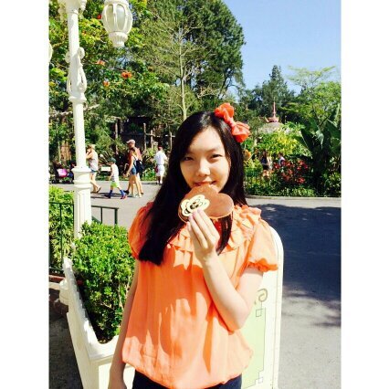 ig, line, wechat: _itsmerosa | kakao, skype, foursquare, snapchat, askfm: devinarosa99