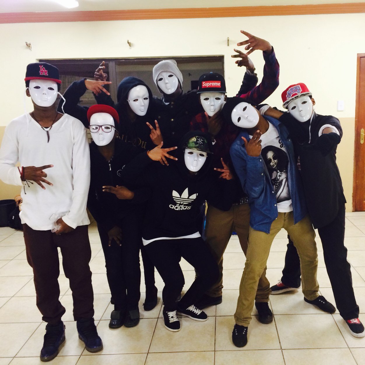 Formed from humble beginings through http://t.co/c9kBxiBsA9 us for shows or promotion performances based in the east rand✌️ GraphicIllusionCrew@gmail.com
