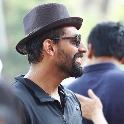 Co founder @alphainvesco @shivoguee ..    Himalayas, Spirituality, Wannabe chef, Professional dreamer, Always in for good beer .. Country side @my side .. 😊