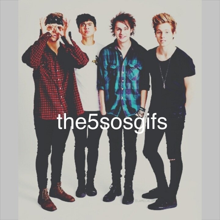 5SOS gifs - @5secsofsummerjb