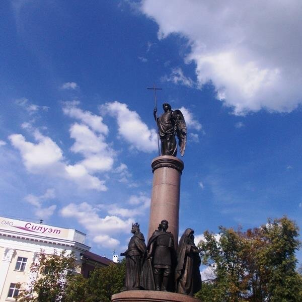 rimmalough's profile picture. Librarian, Russian/Belarusian/Ukrainian Cataloguer @britishlibrary. Born in Belarus, live in London. All views are my own.