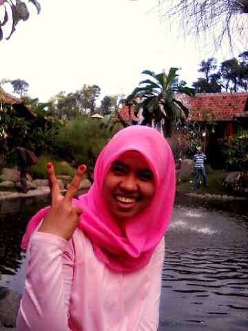 Unikom12