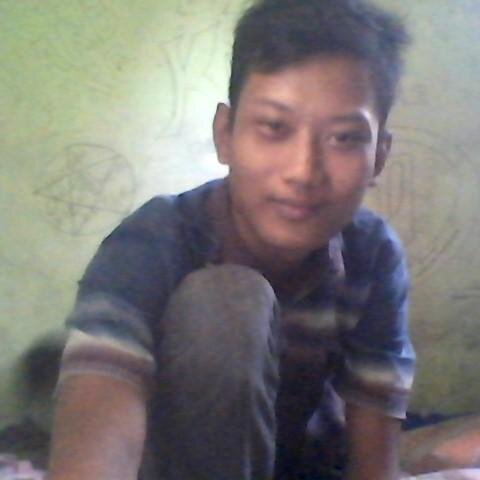 Sabar, berfikir positif, selalu berdo'a. yakinkan aku bahwa apa yang aku inginkan akan tercapai 5 tahun kedepan. :) Amin