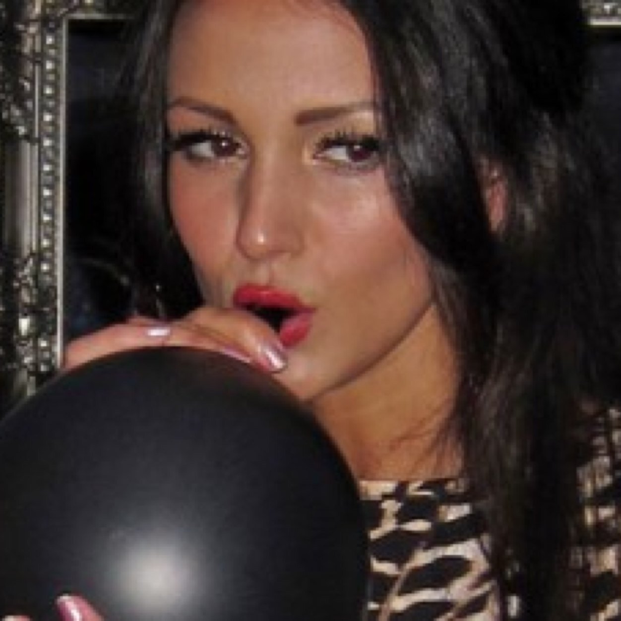 #Balloons (1 box £9, 3 for £25, 6 for £50, 13 for £100 ) (Whippers £25) (Crackers £10) DEALS AVAILABLE