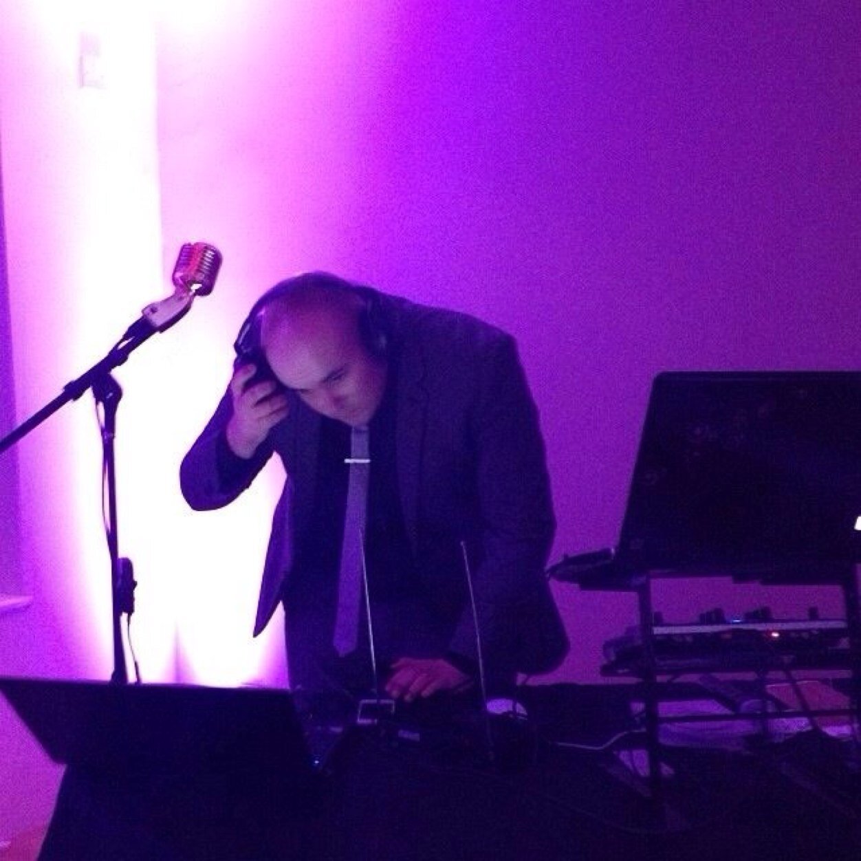*Experienced MobileDJ* *Equiped for all your entertainment needs* *Free quotation No obligation Great service* *Message me now & book me for your party :) *