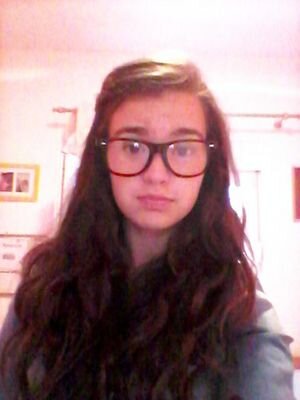 Hii.If you follow me I follow you back;)