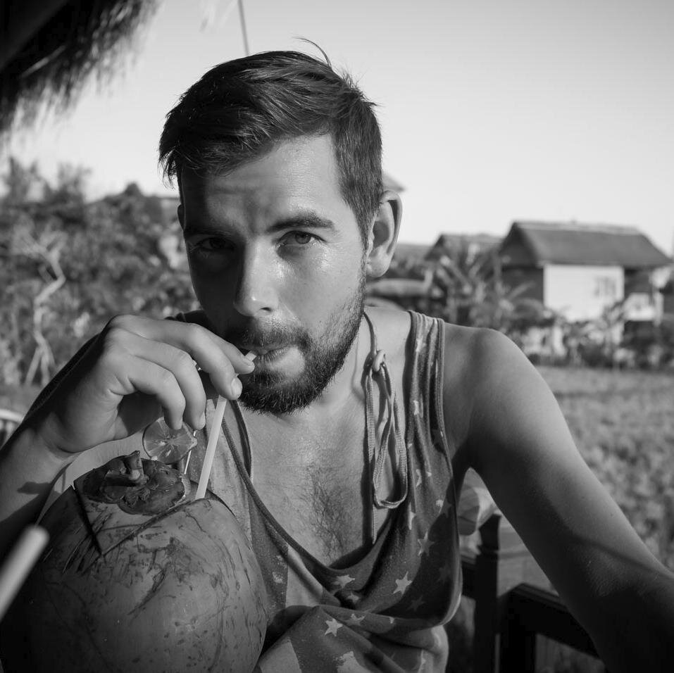 BorrisBurba's profile picture. Borris Burba, Düsseldorf, born 1982, Fotograf - Reportage- und Eventfotografie, Architektur- und Produktfotografie, 360° Panoramafotografie, Werbefotografie.